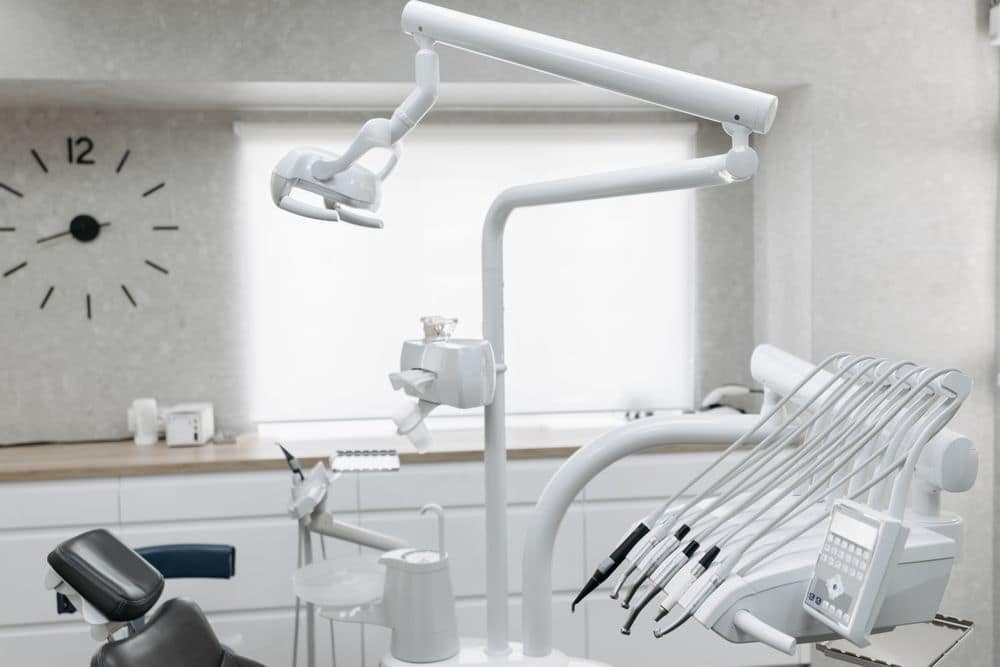 how cleaning can control infection in hospital 1000x667